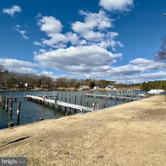 547 A & B Grays Creek Rd