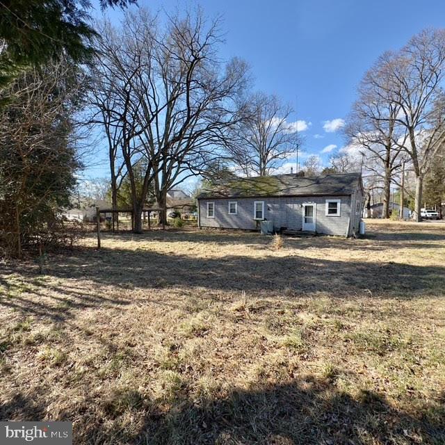 547 A & B Grays Creek Rd