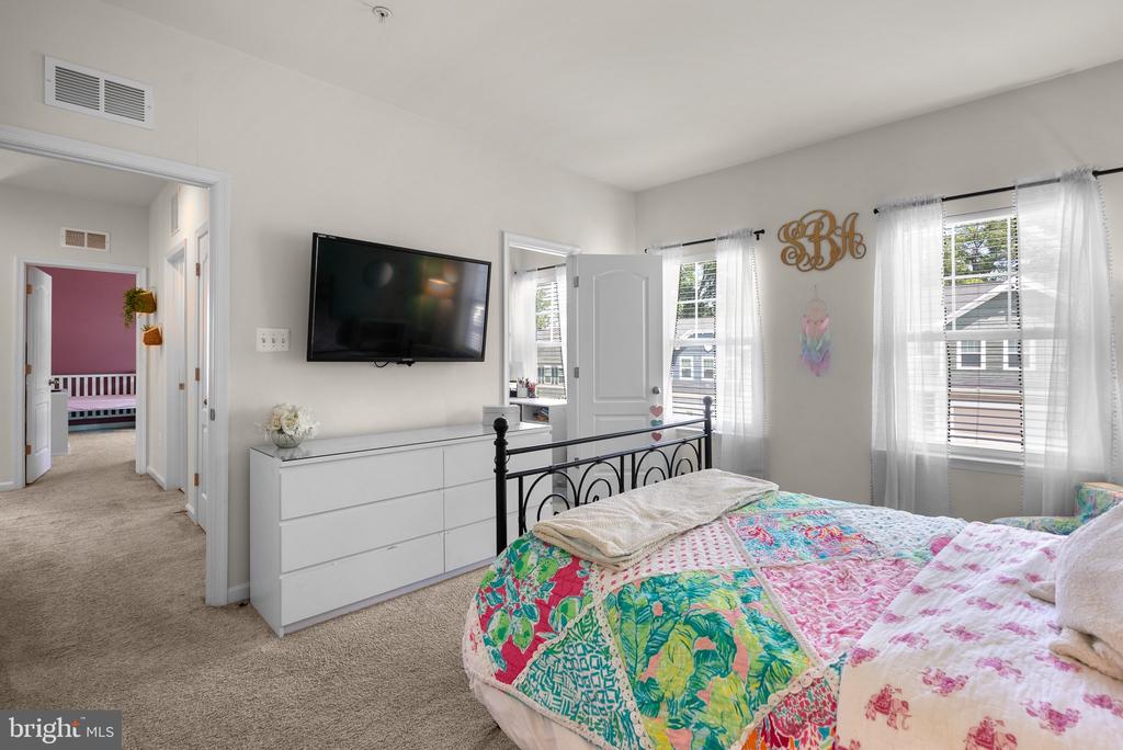 7955 MERIDIAN DRIVE
