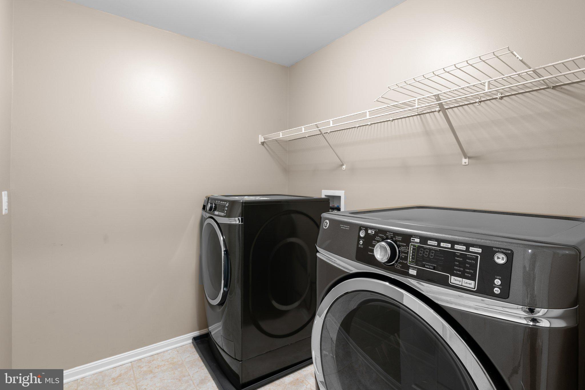 920 SAINT MARTINS LOOP