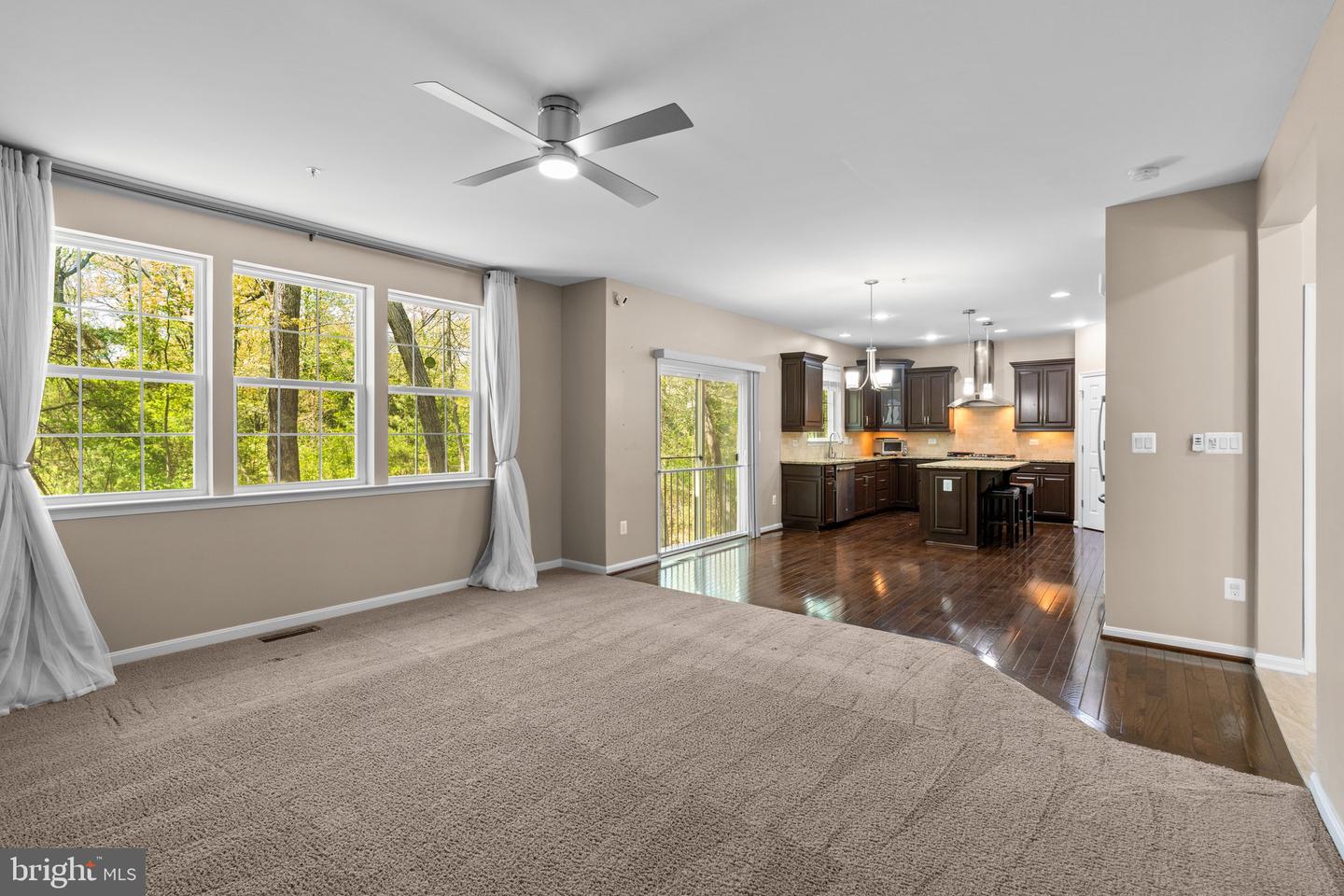 920 SAINT MARTINS LOOP