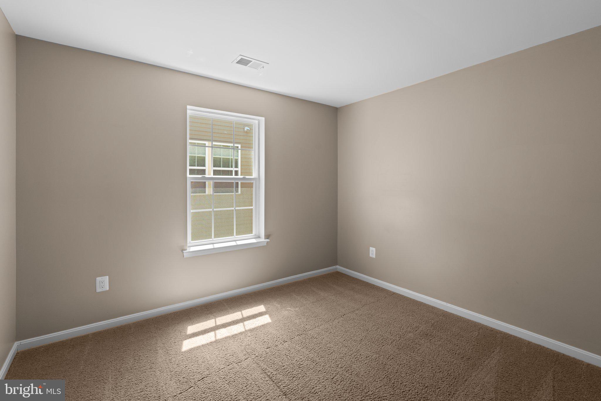 920 SAINT MARTINS LOOP