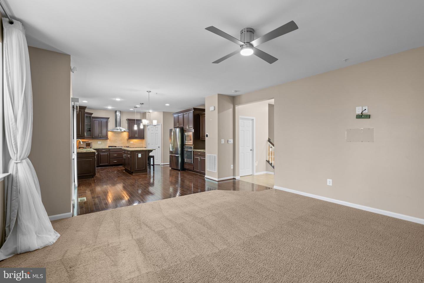 920 SAINT MARTINS LOOP