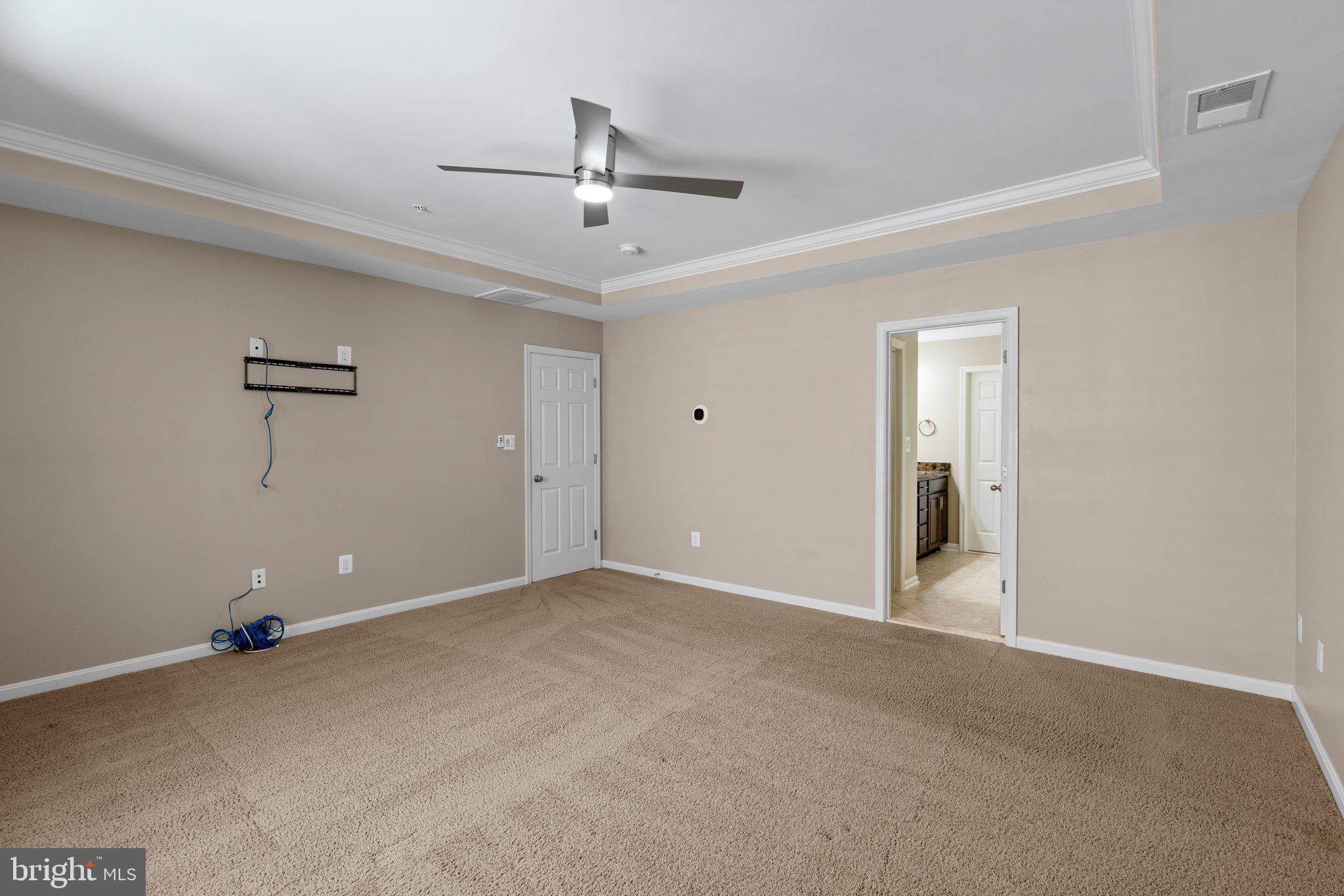 920 SAINT MARTINS LOOP