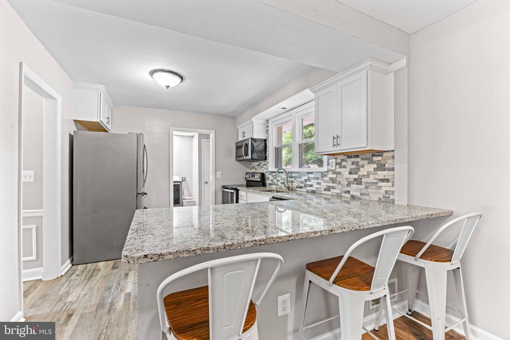 1616 COLONY ROAD