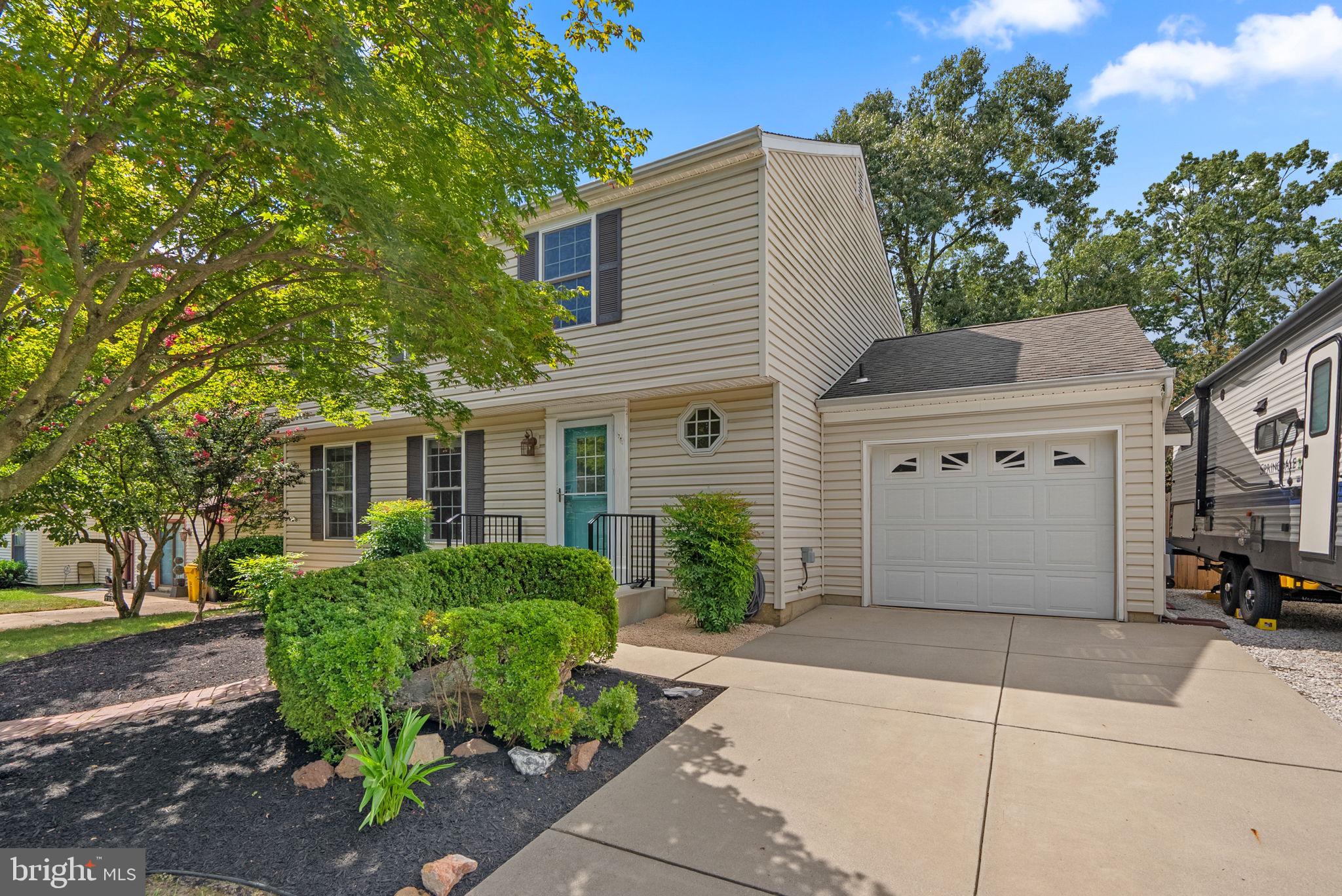 708 Radnor Ct