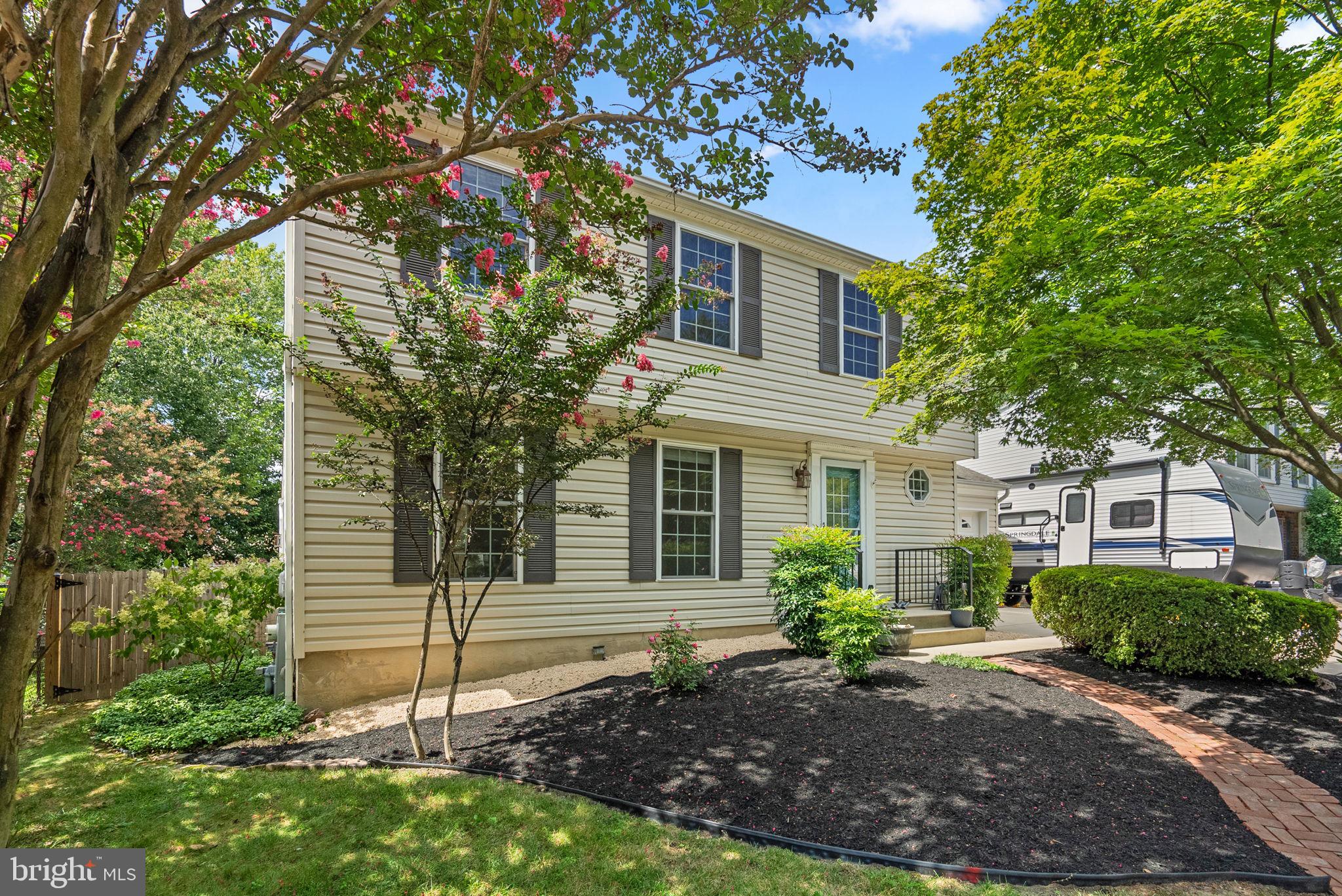 708 Radnor Ct