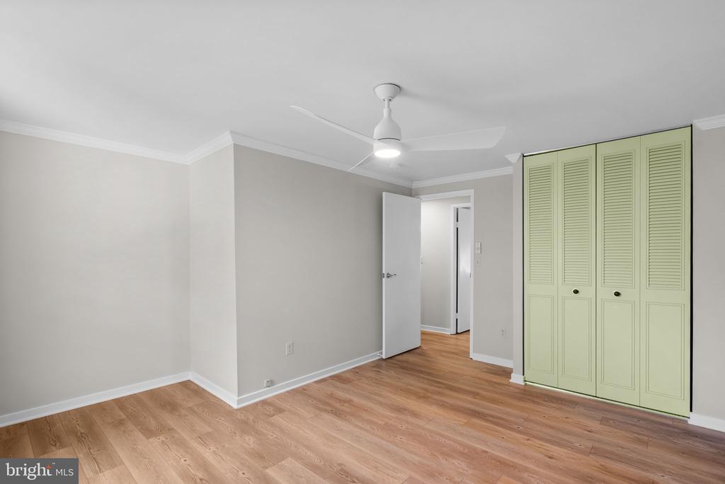 708 Radnor Ct