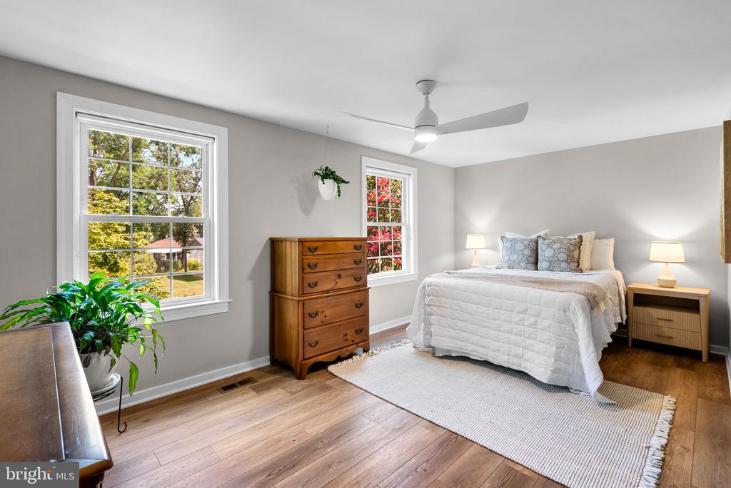 708 Radnor Ct