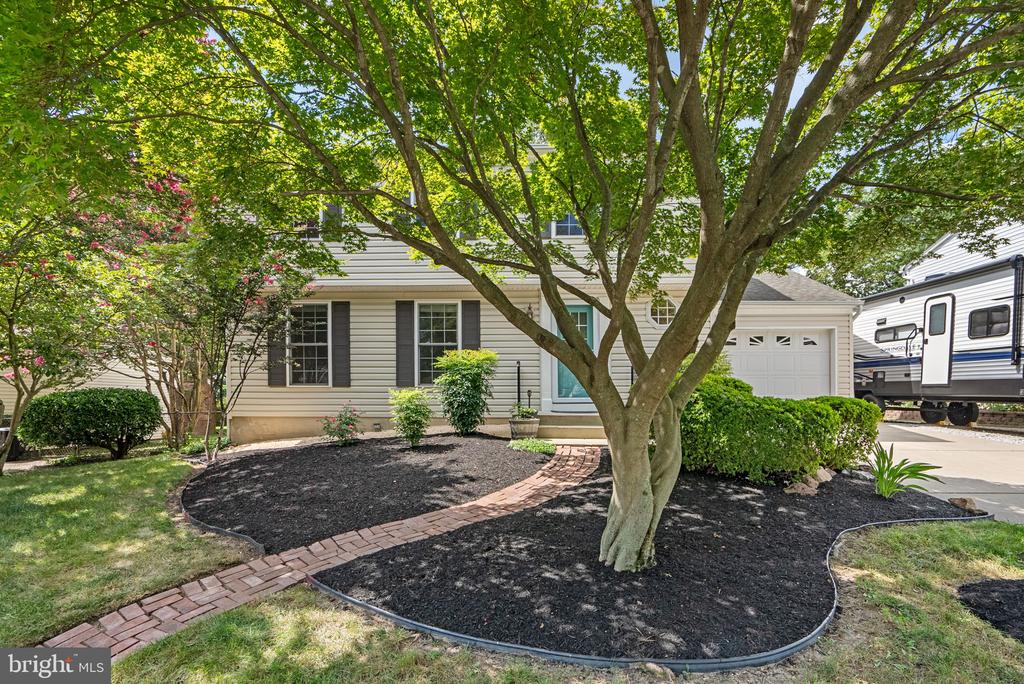 708 Radnor Ct
