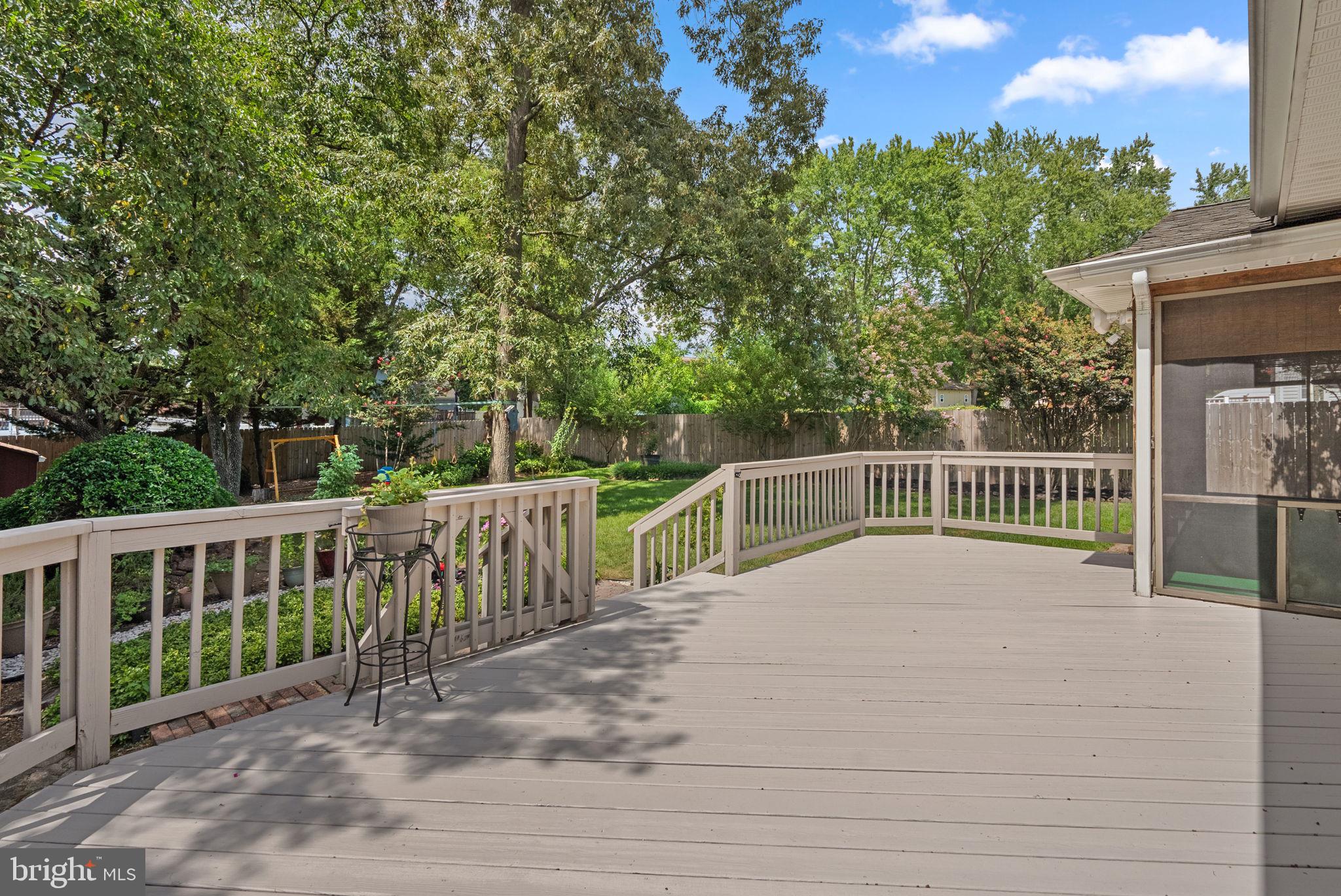 708 Radnor Ct
