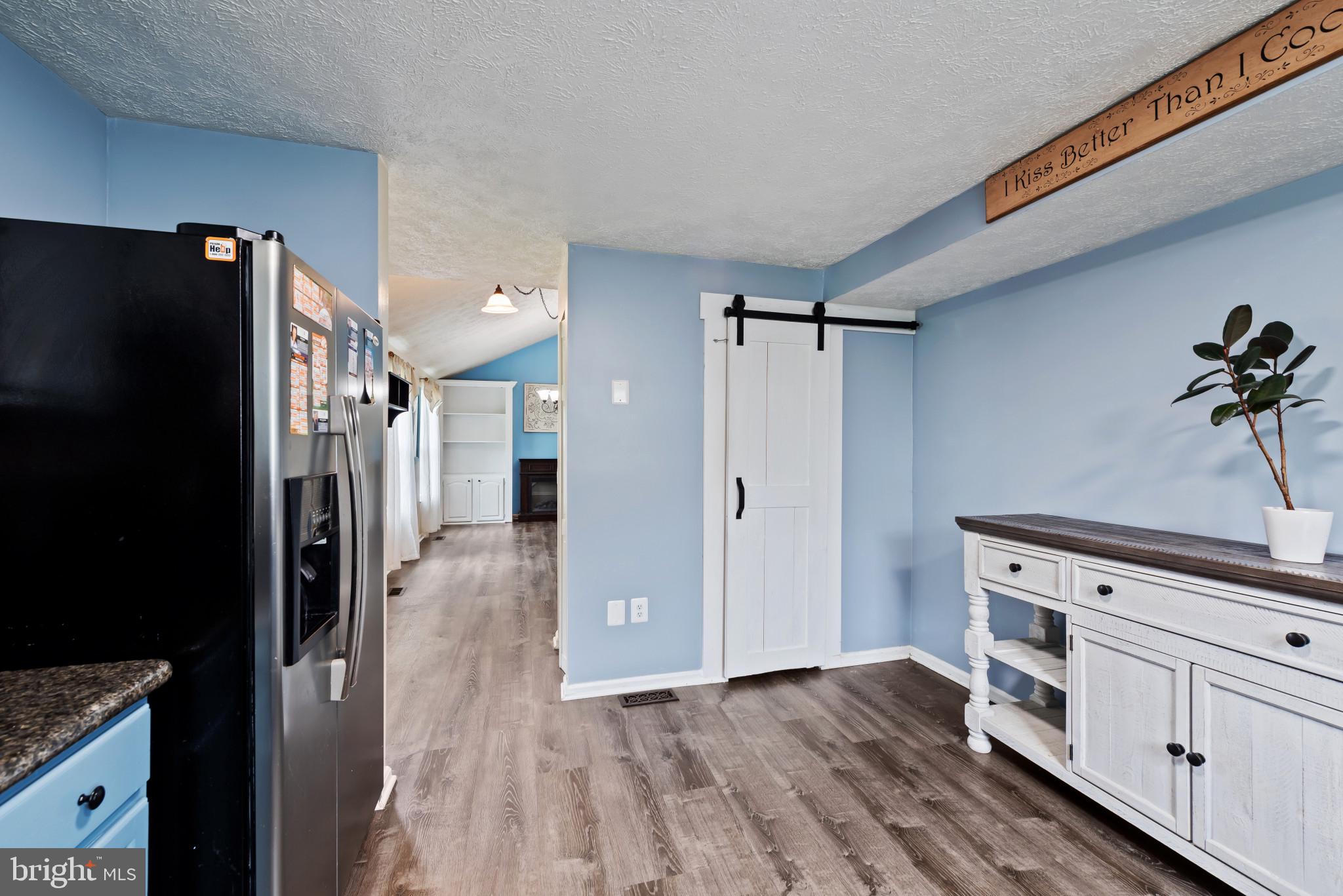 2960 ROSE CROWN CIRCLE