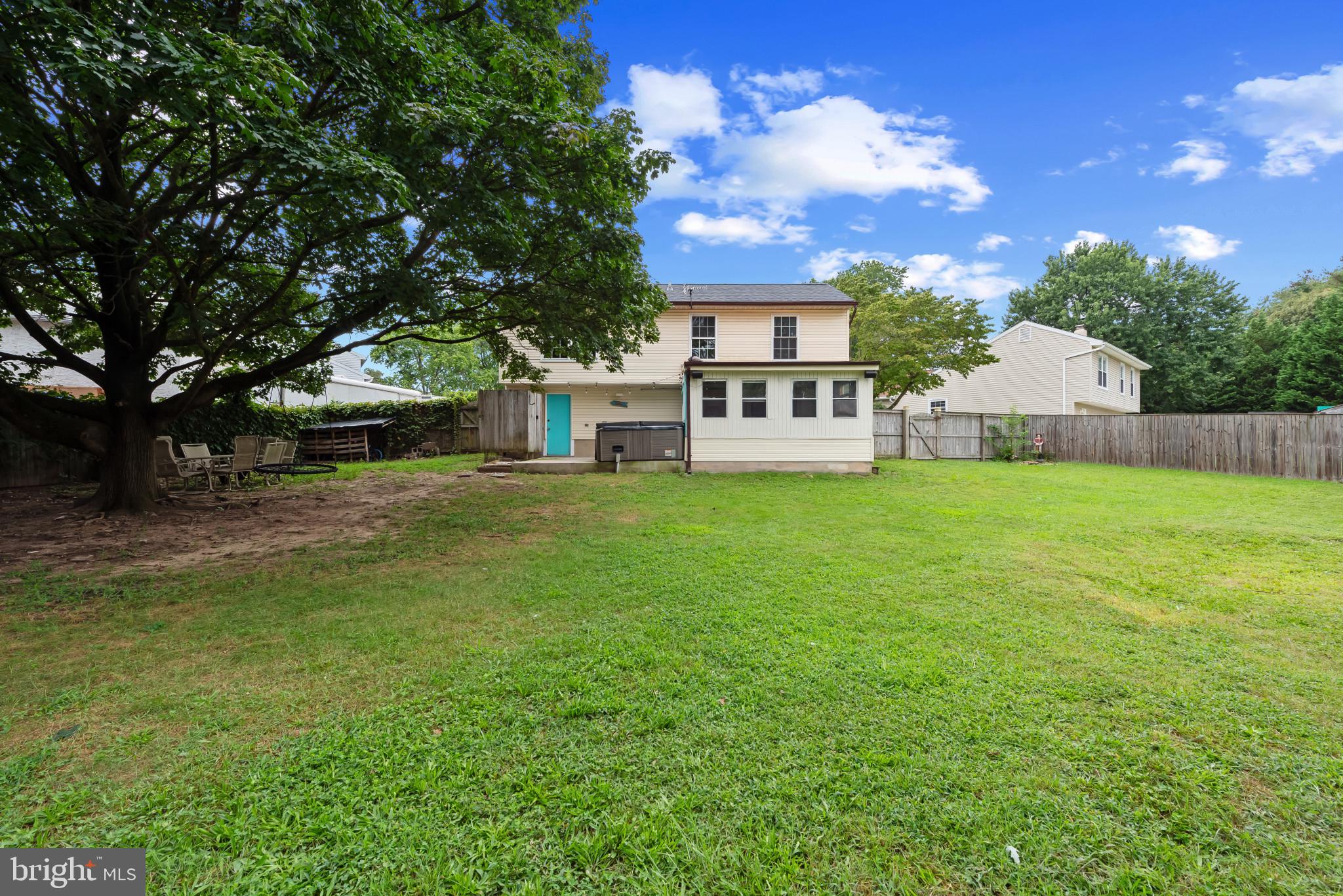 2960 ROSE CROWN CIRCLE