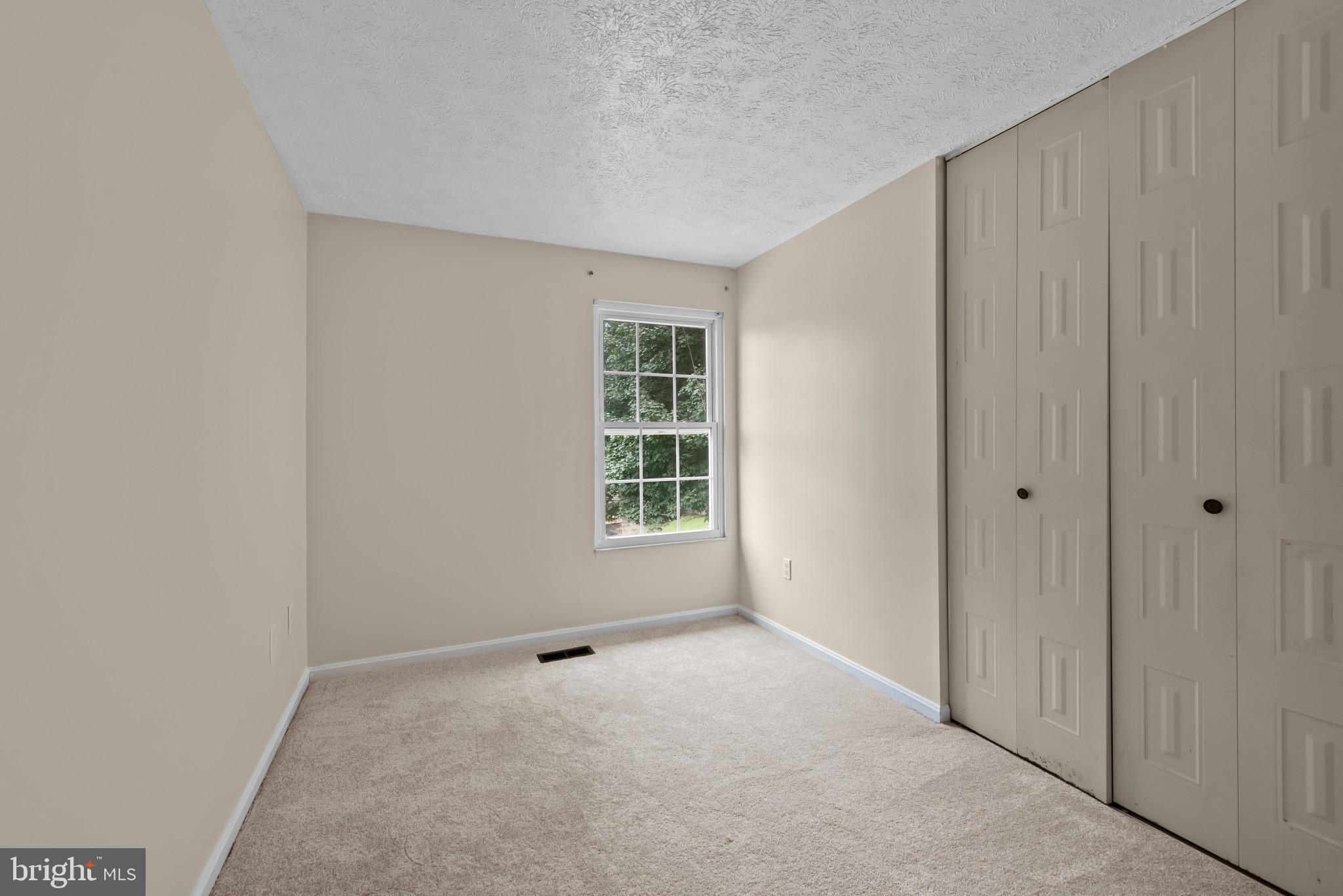 2960 ROSE CROWN CIRCLE