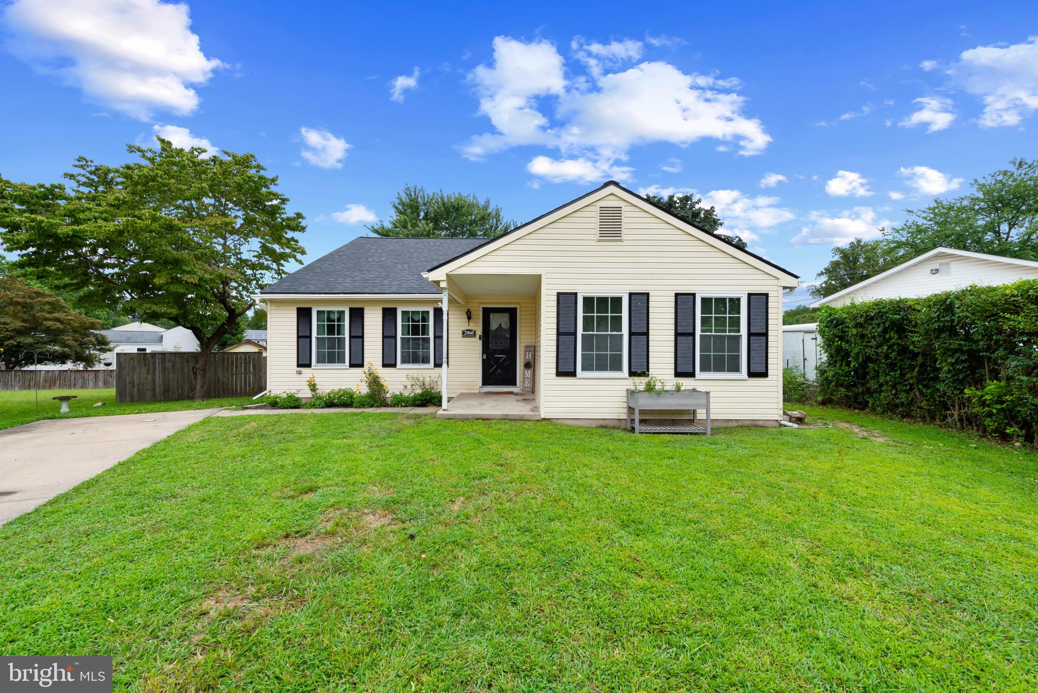 2960 ROSE CROWN CIRCLE