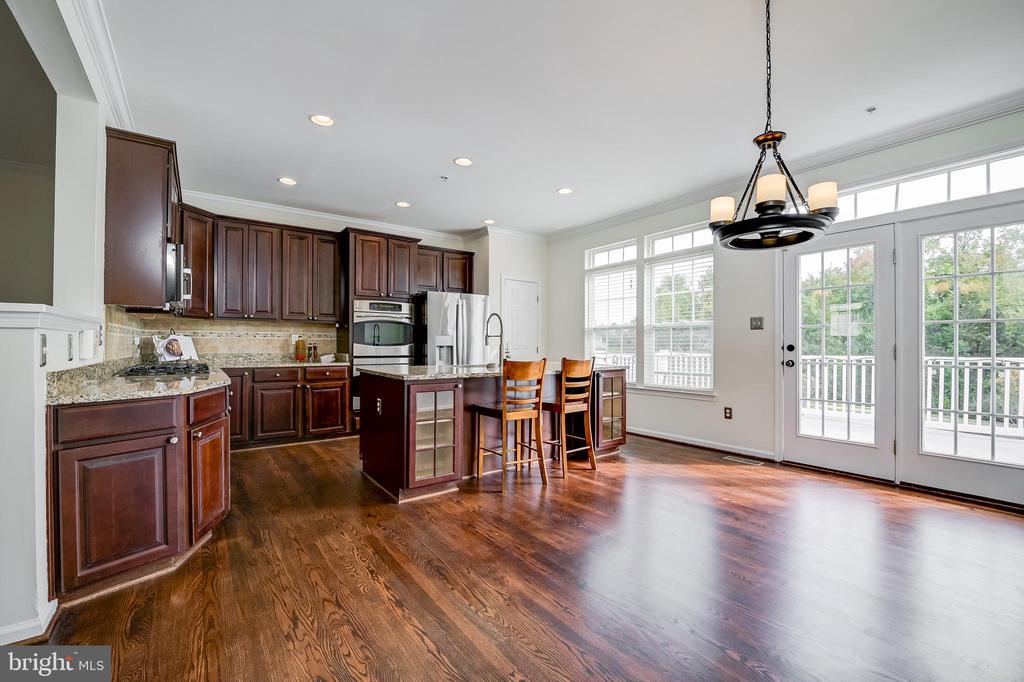 7591 TAUNTON COURT