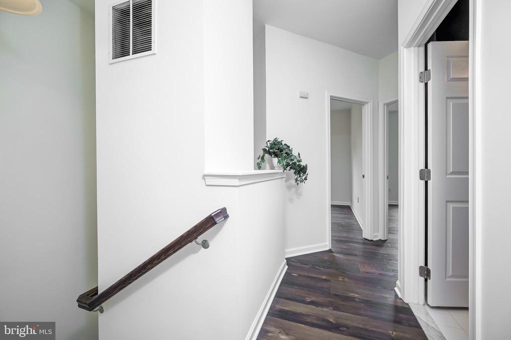 7591 TAUNTON COURT