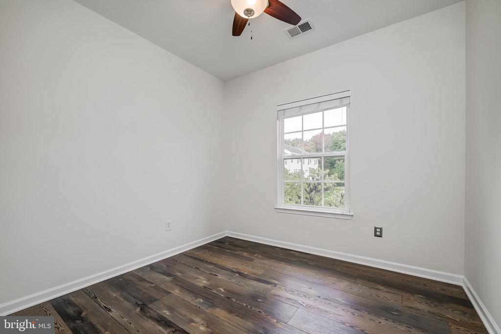 7591 TAUNTON COURT