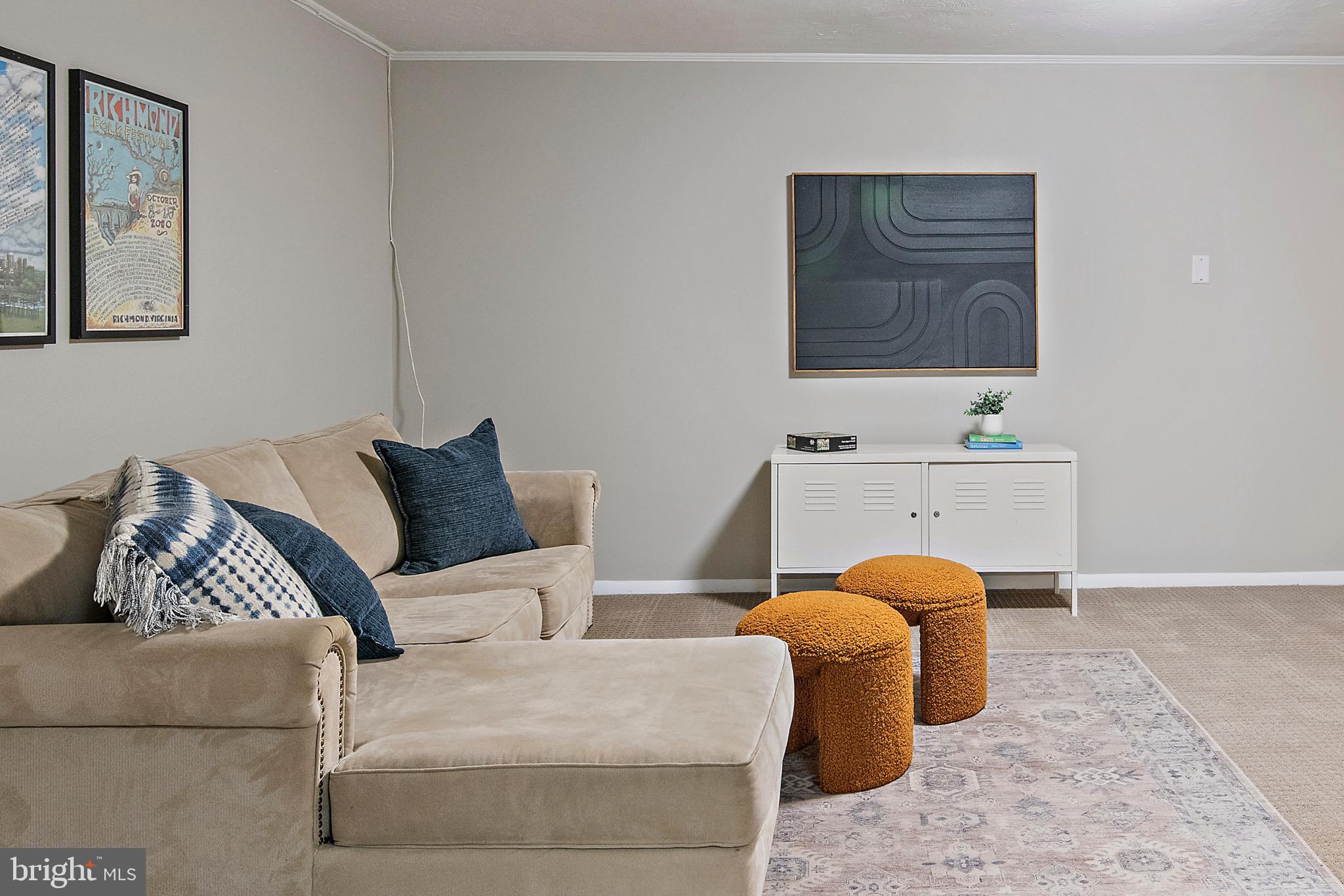 621 KENSINGTON AVENUE