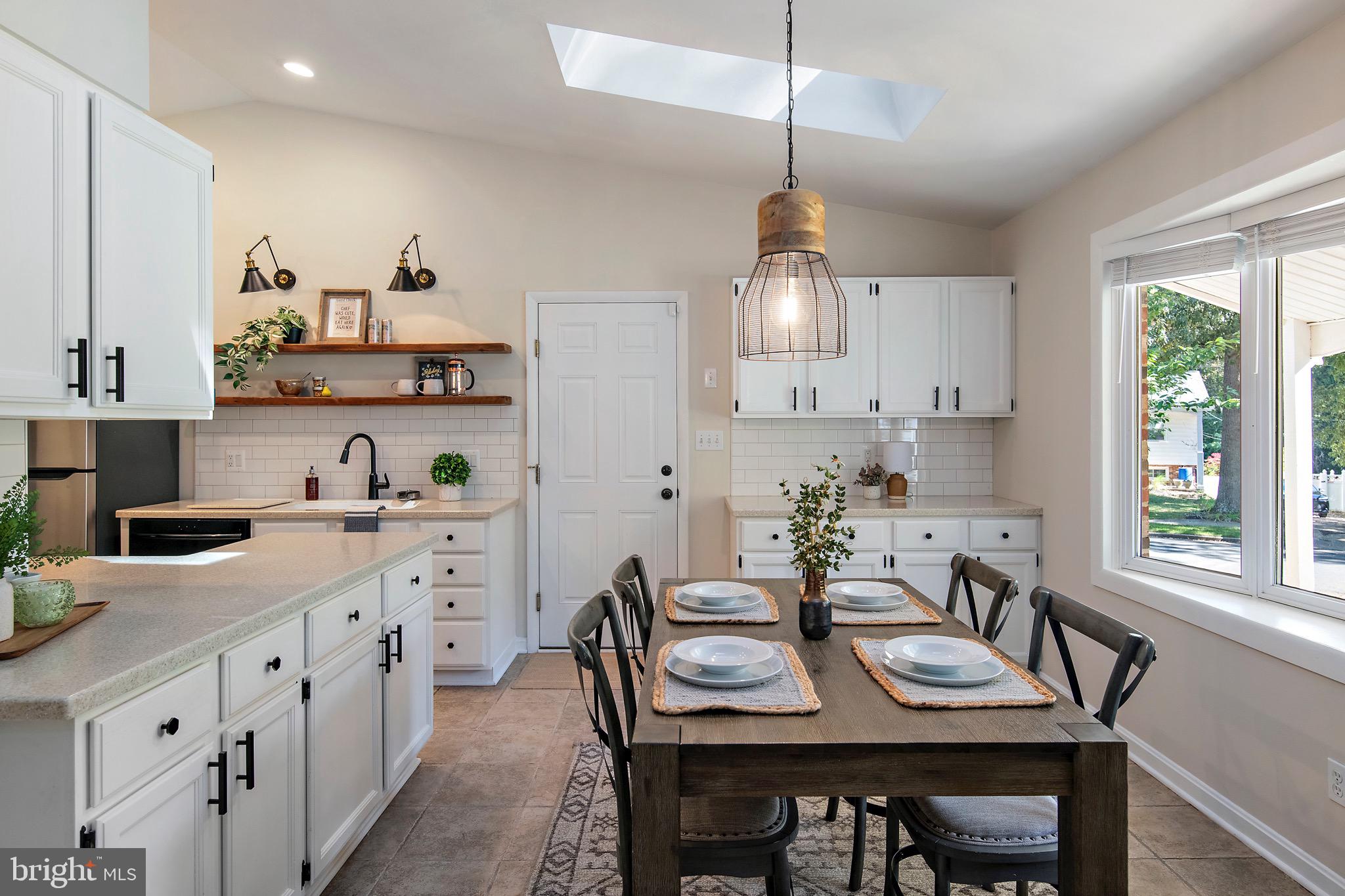 621 KENSINGTON AVENUE