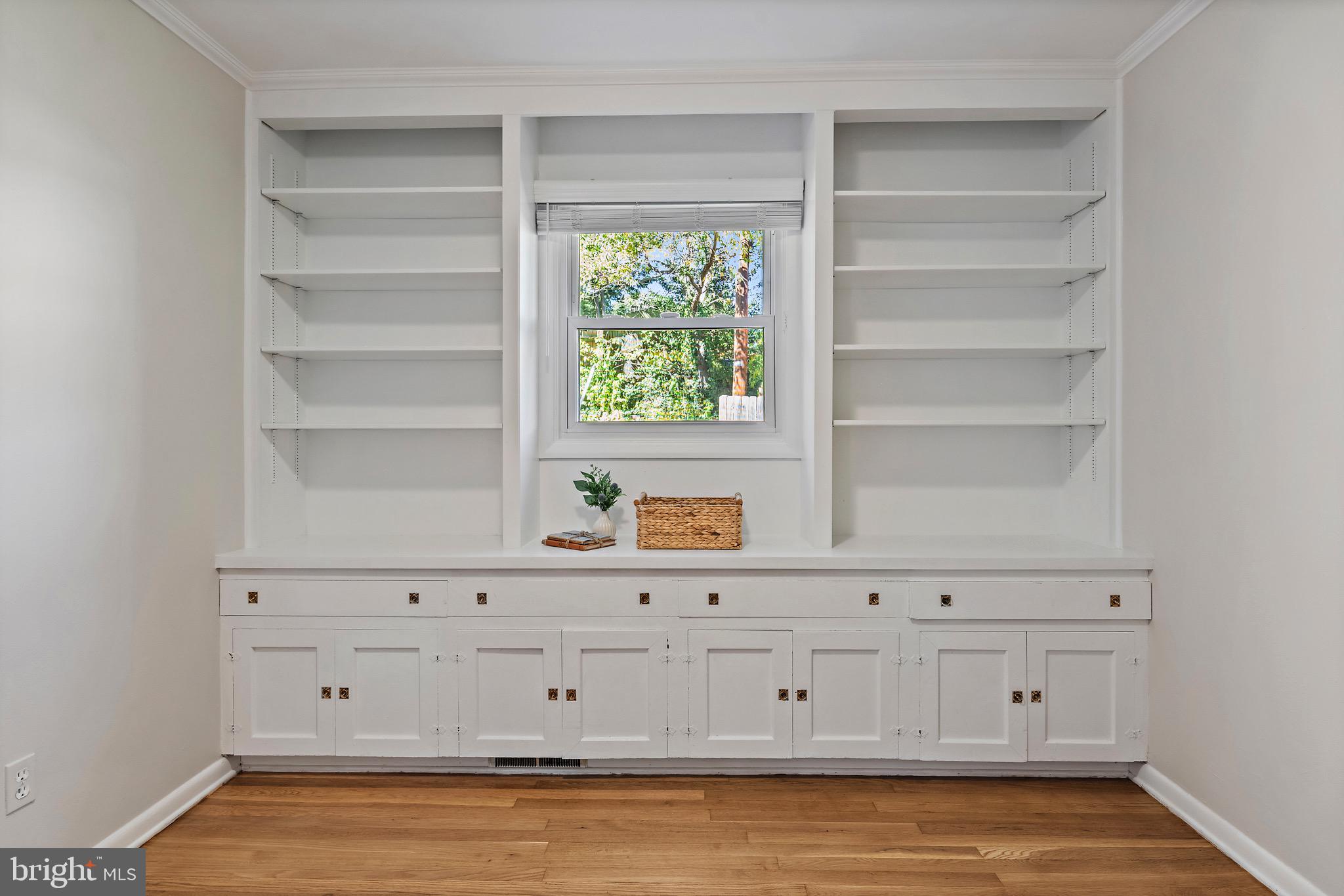 621 KENSINGTON AVENUE