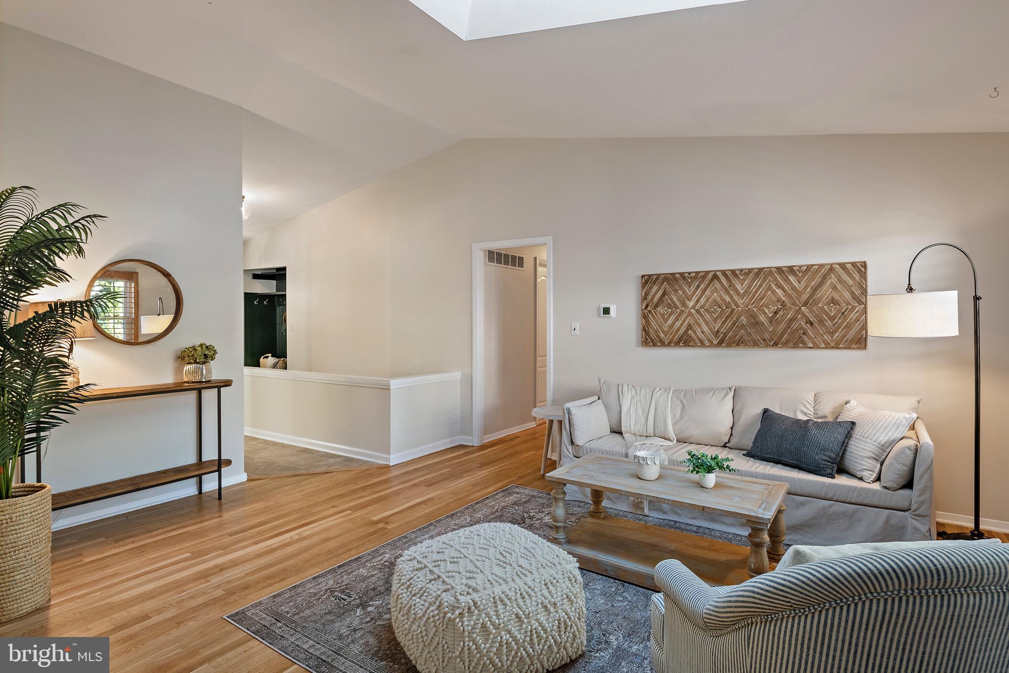 621 KENSINGTON AVENUE