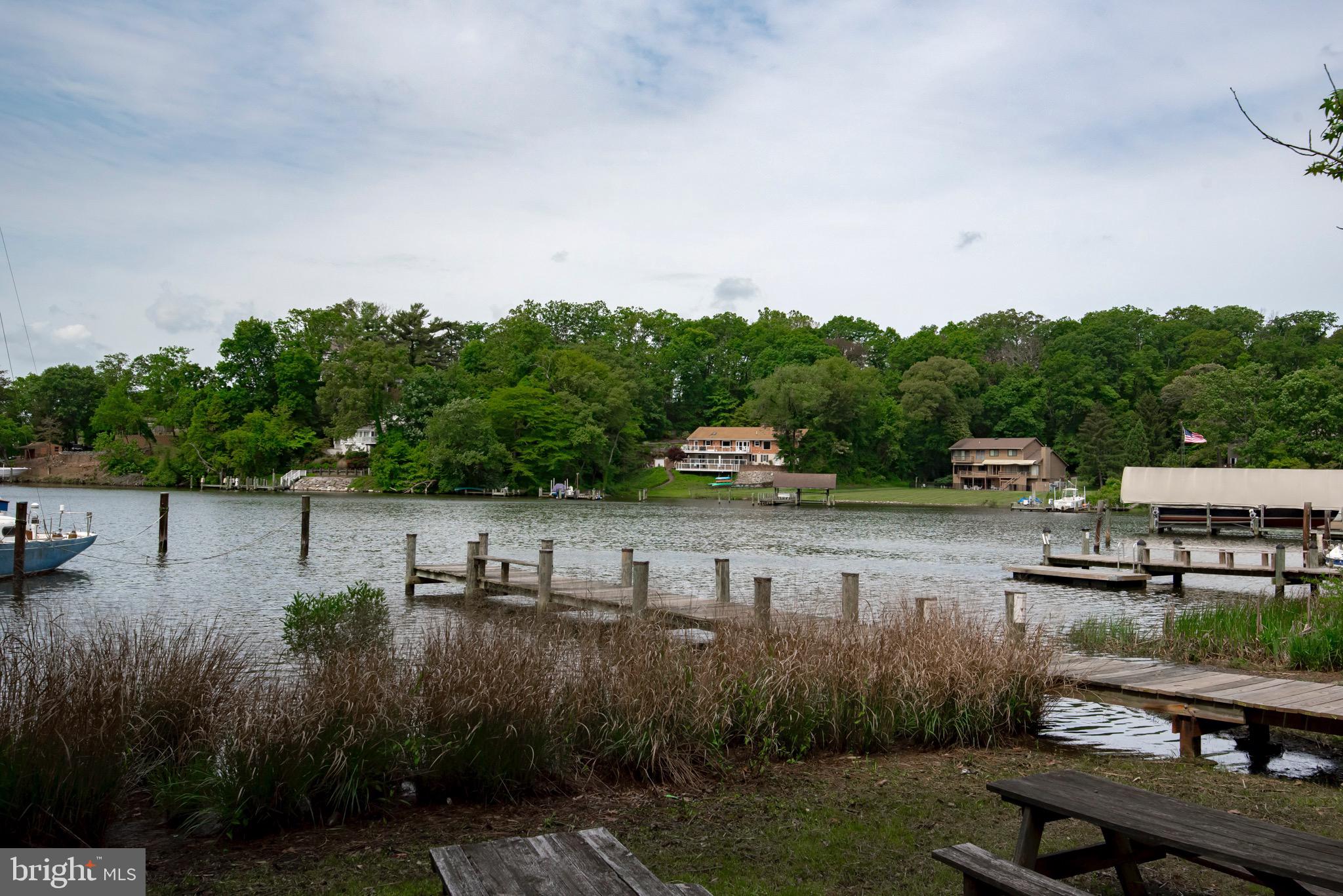 621 KENSINGTON AVENUE