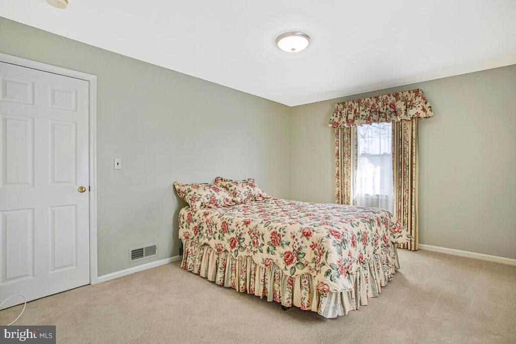 101 JUNIPER CIRCLE