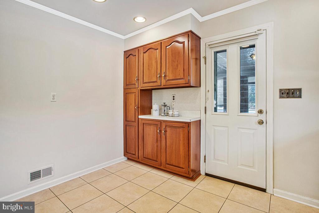 101 JUNIPER CIRCLE