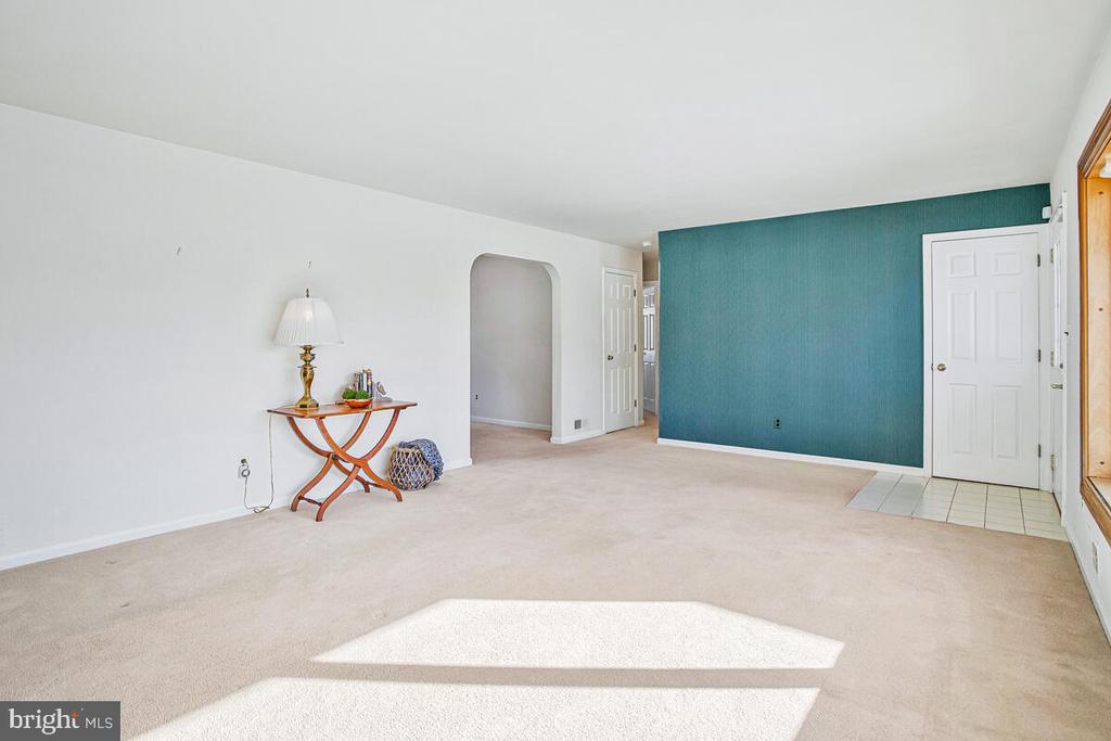 101 JUNIPER CIRCLE