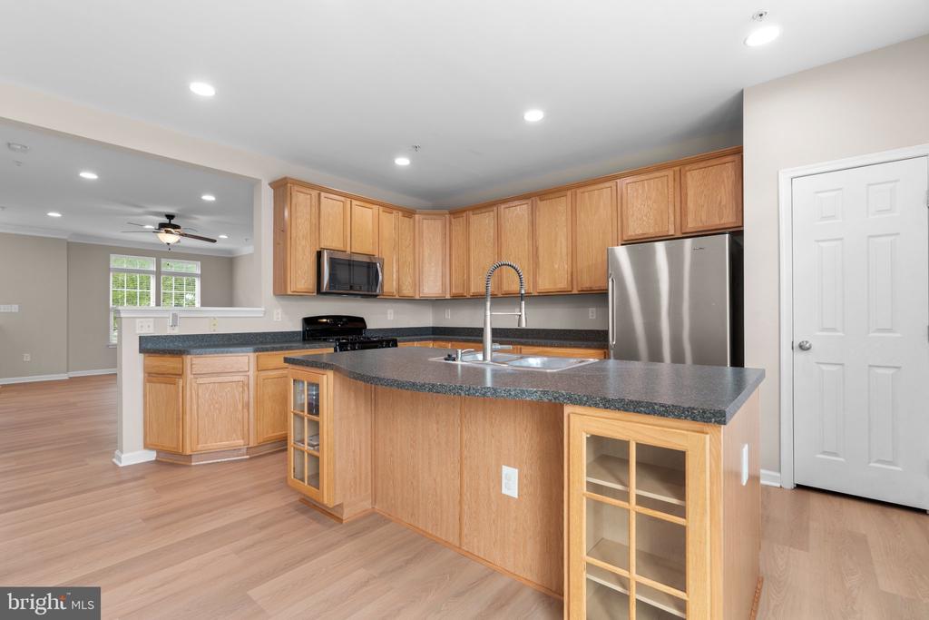 7597 TAUNTON COURT