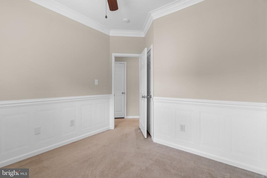 7597 TAUNTON COURT