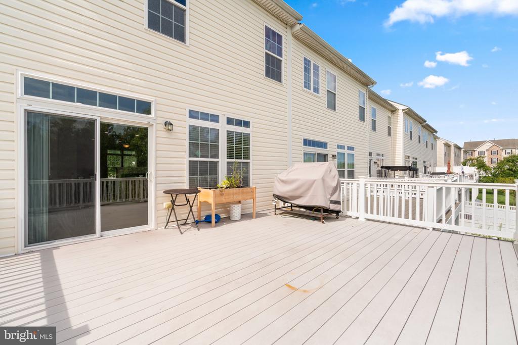 7597 TAUNTON COURT