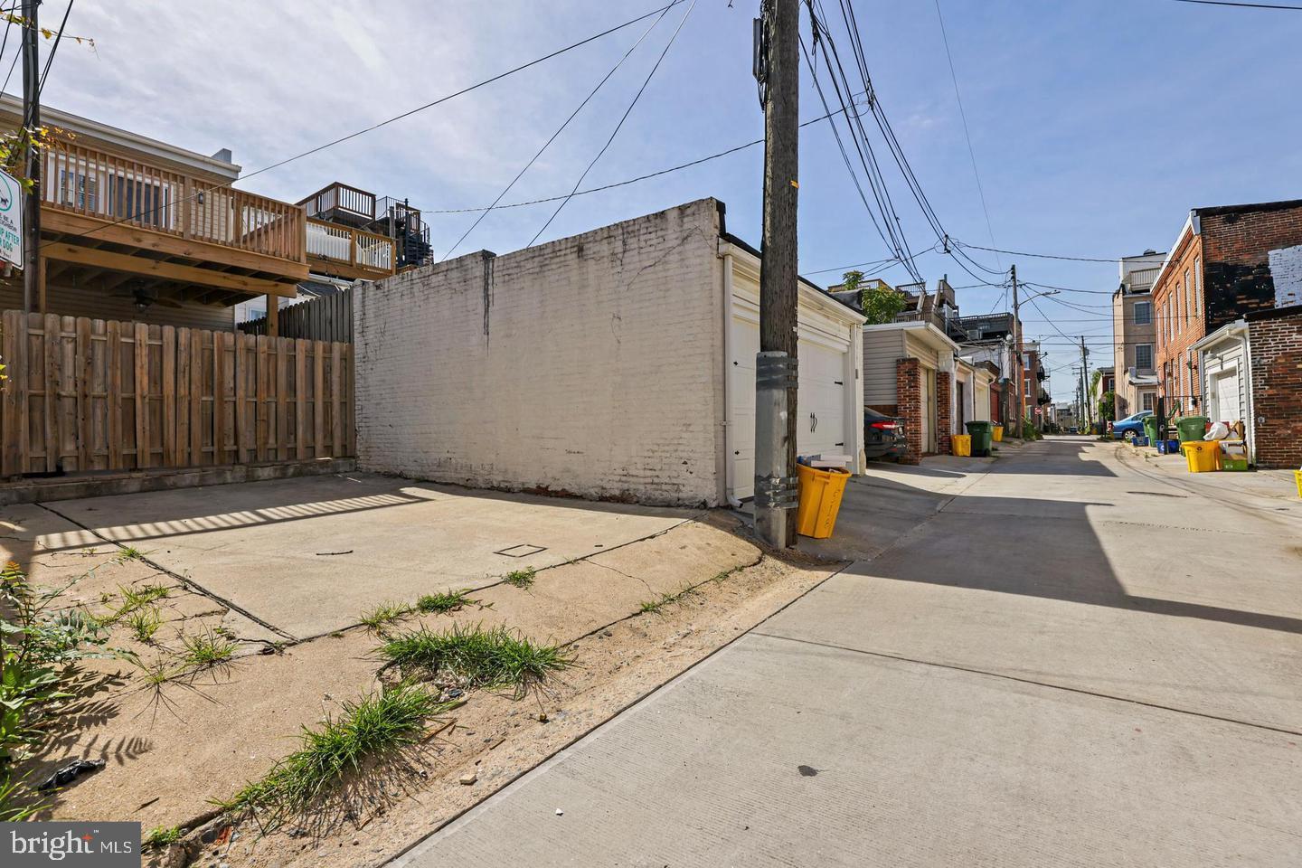 1516 S Charles St