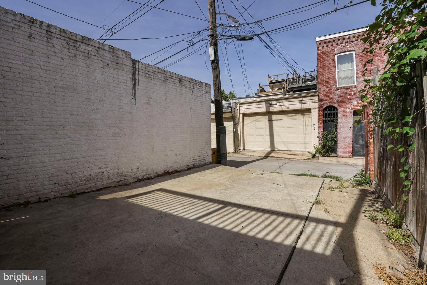 1516 S Charles St