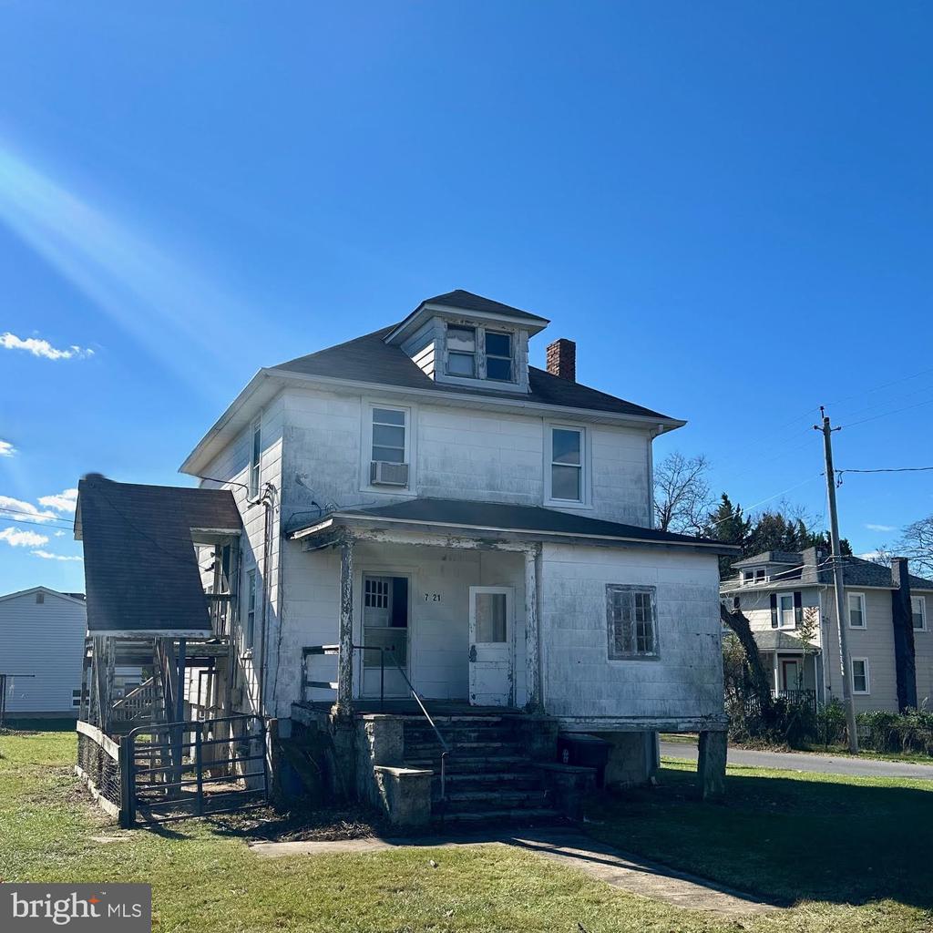7321 Elmore Ave