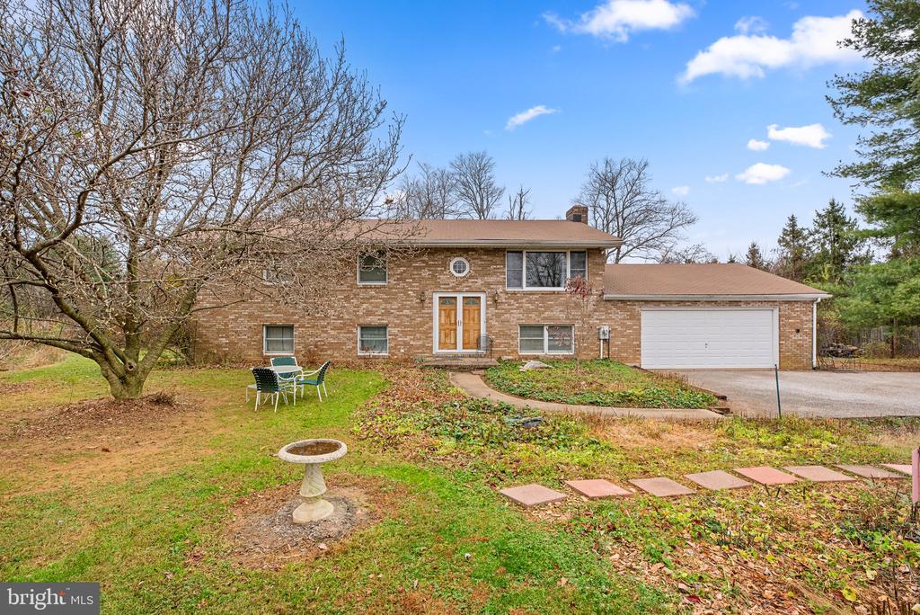 2800 Garrett Rd