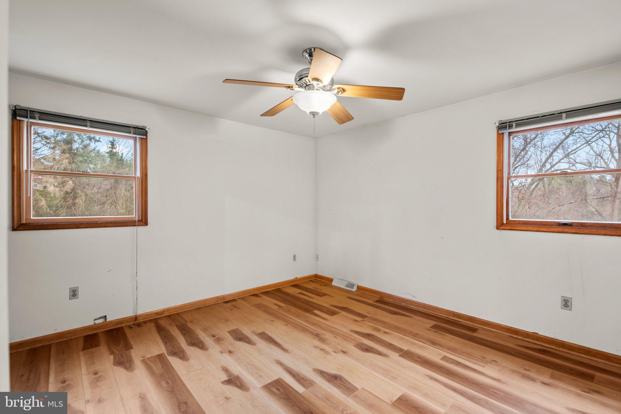 2800 Garrett Rd