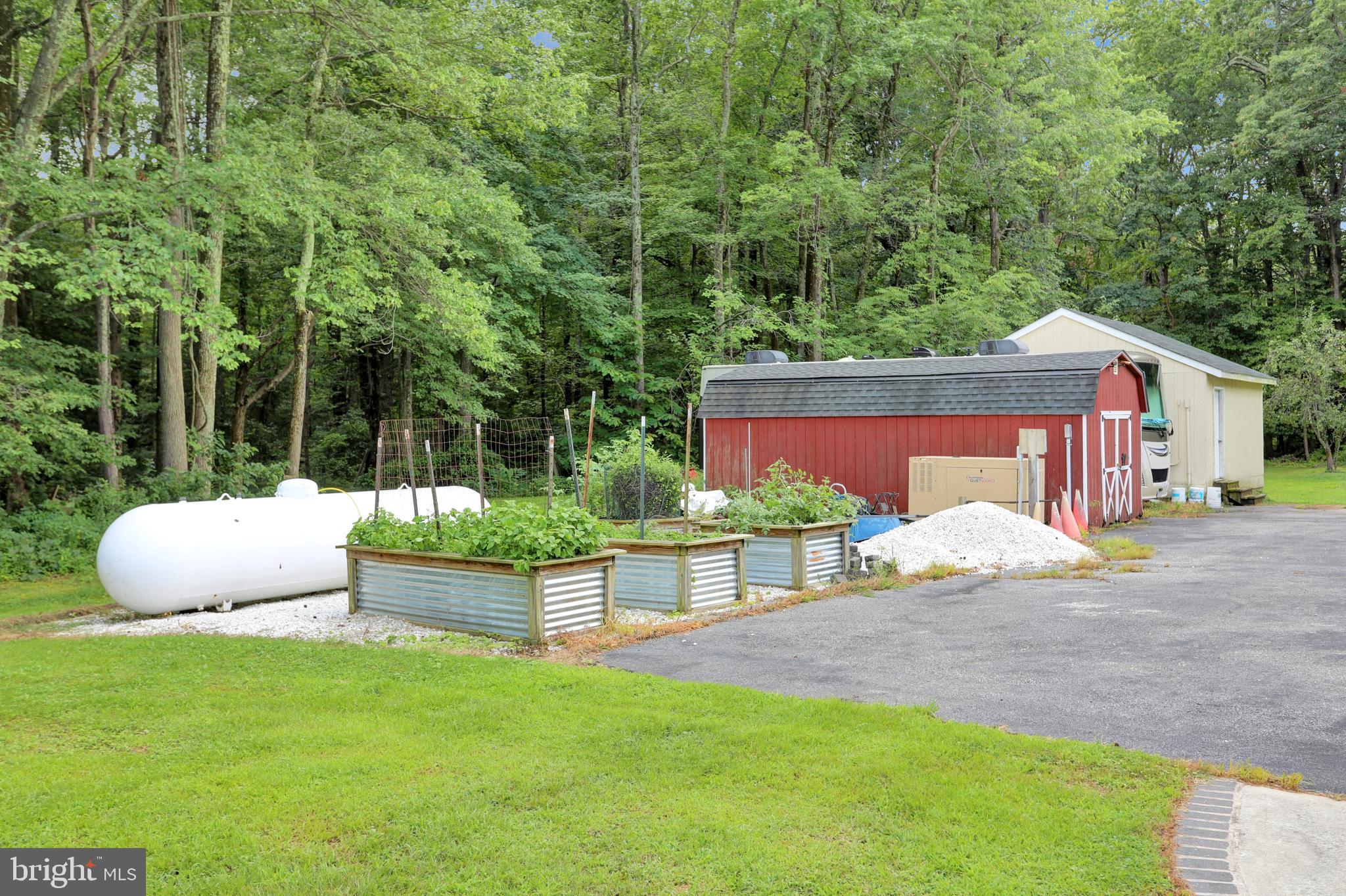 2205 HOLLY NECK ROAD