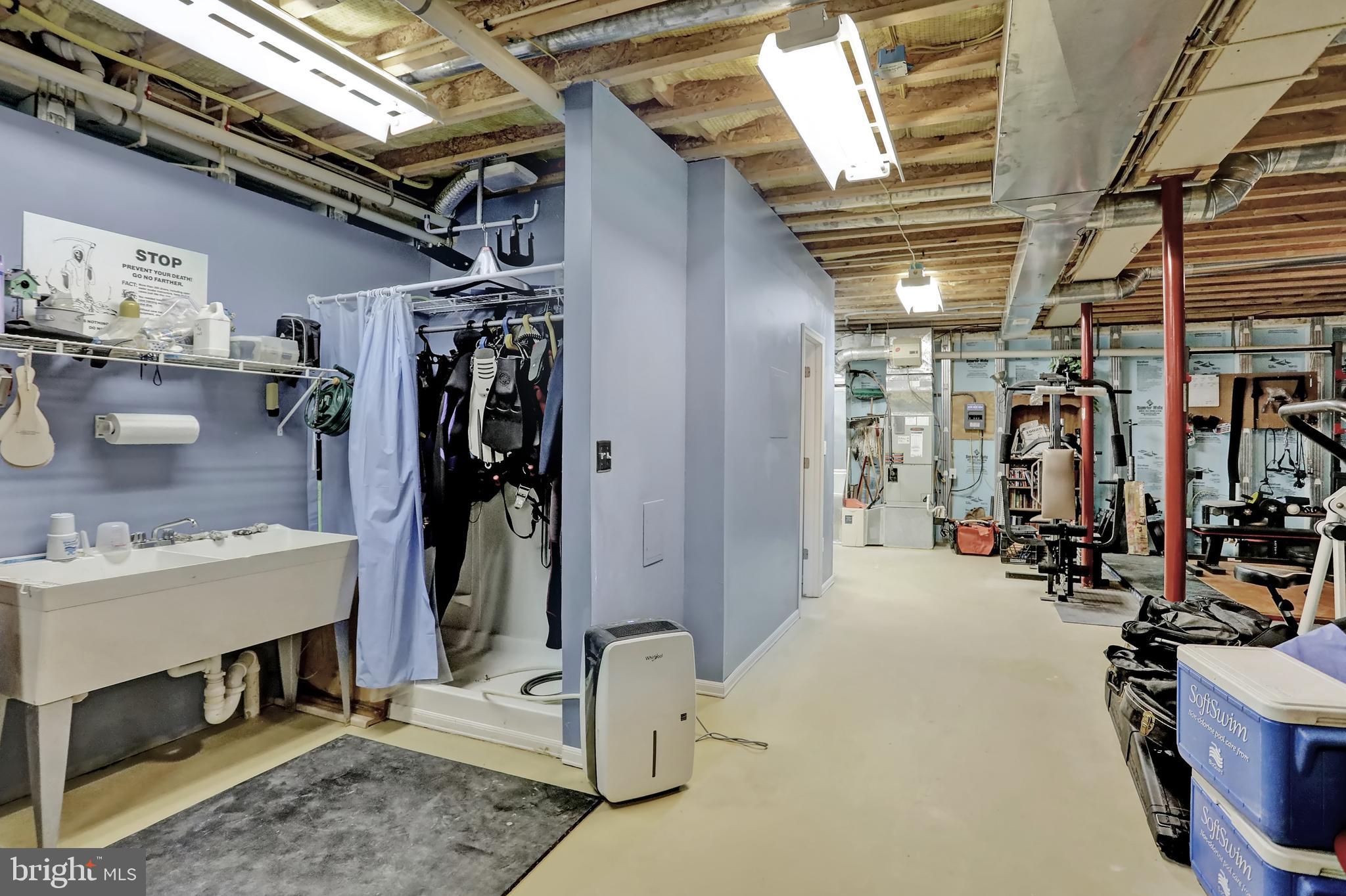 2205 HOLLY NECK ROAD