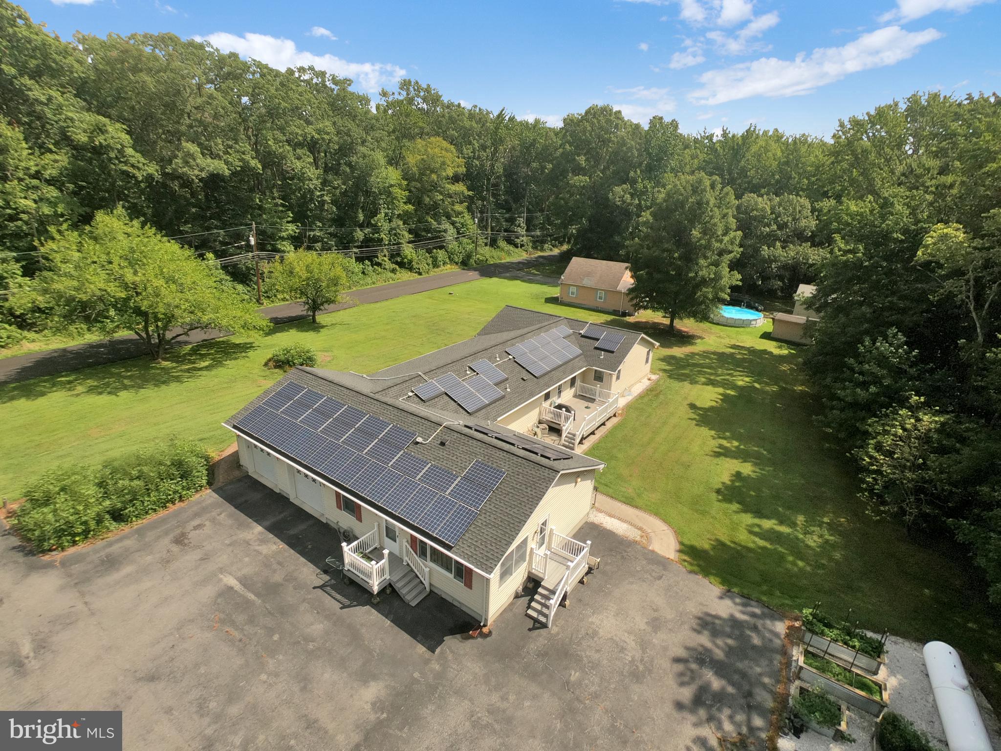 2205 HOLLY NECK ROAD