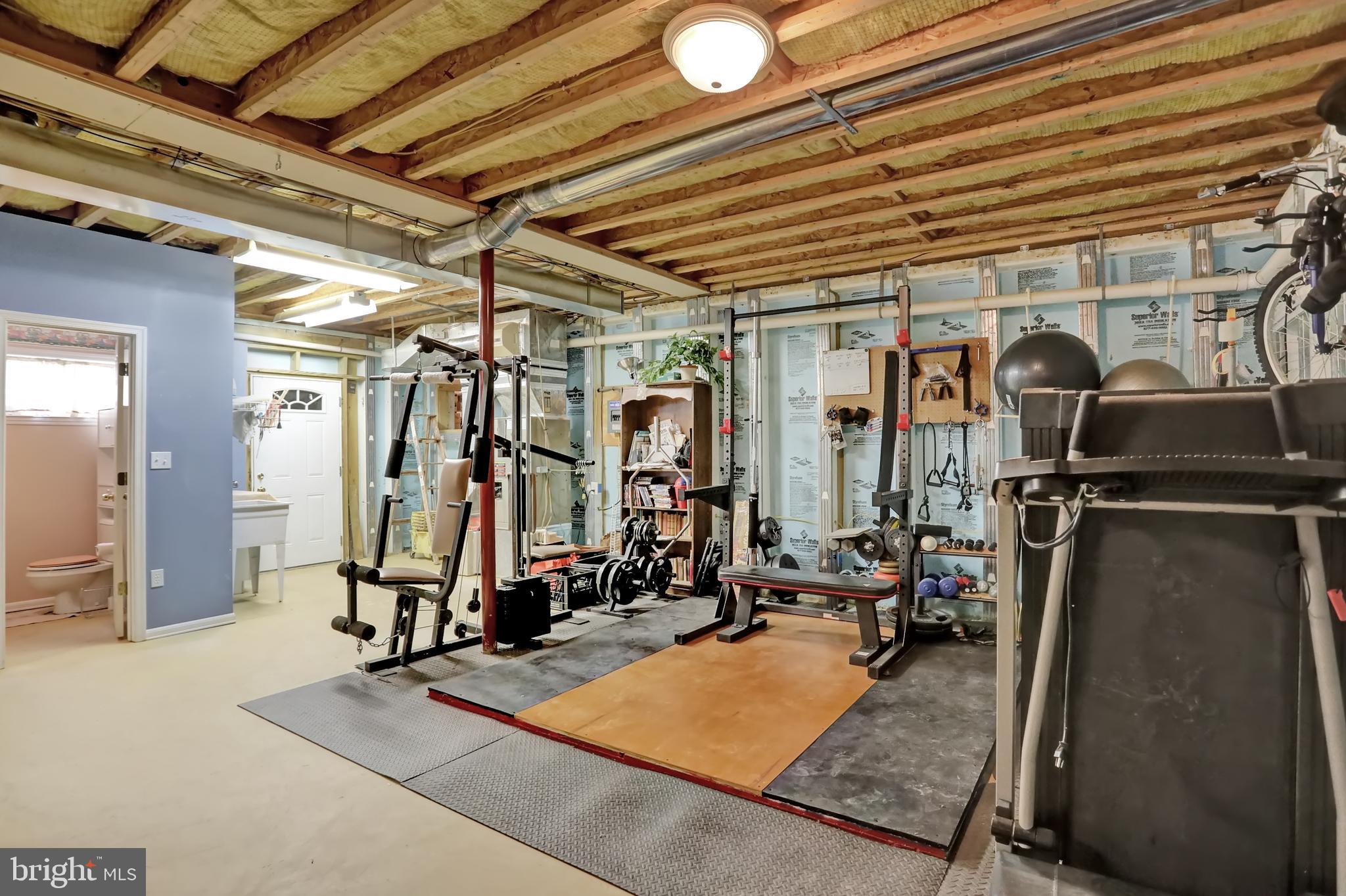 2205 HOLLY NECK ROAD