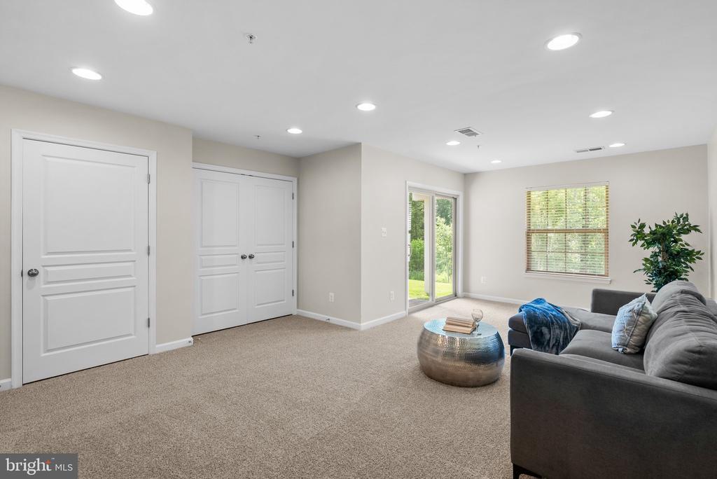 9950 Ravenhurst Rd