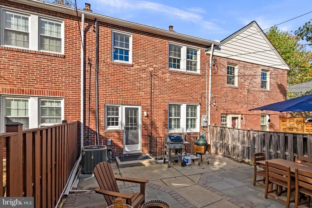 229 MURDOCK ROAD