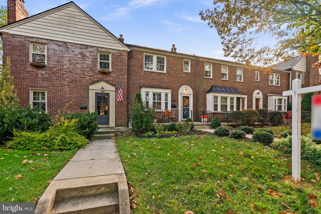 229 MURDOCK ROAD