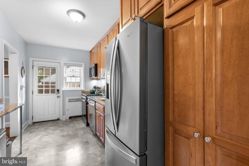 229 MURDOCK ROAD