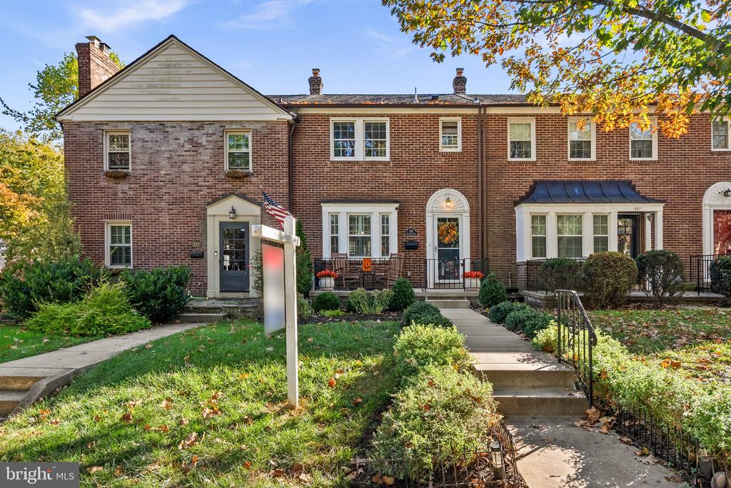 229 MURDOCK ROAD