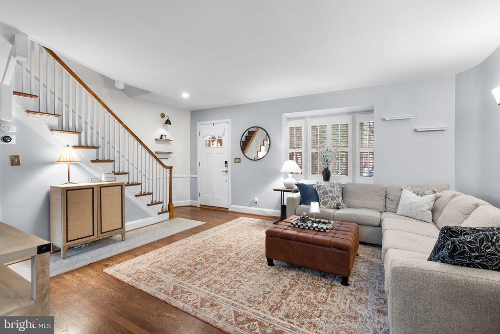 229 MURDOCK ROAD