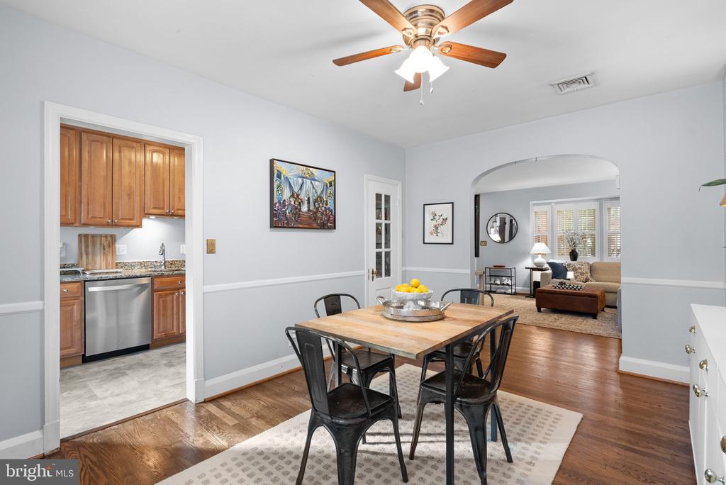229 MURDOCK ROAD