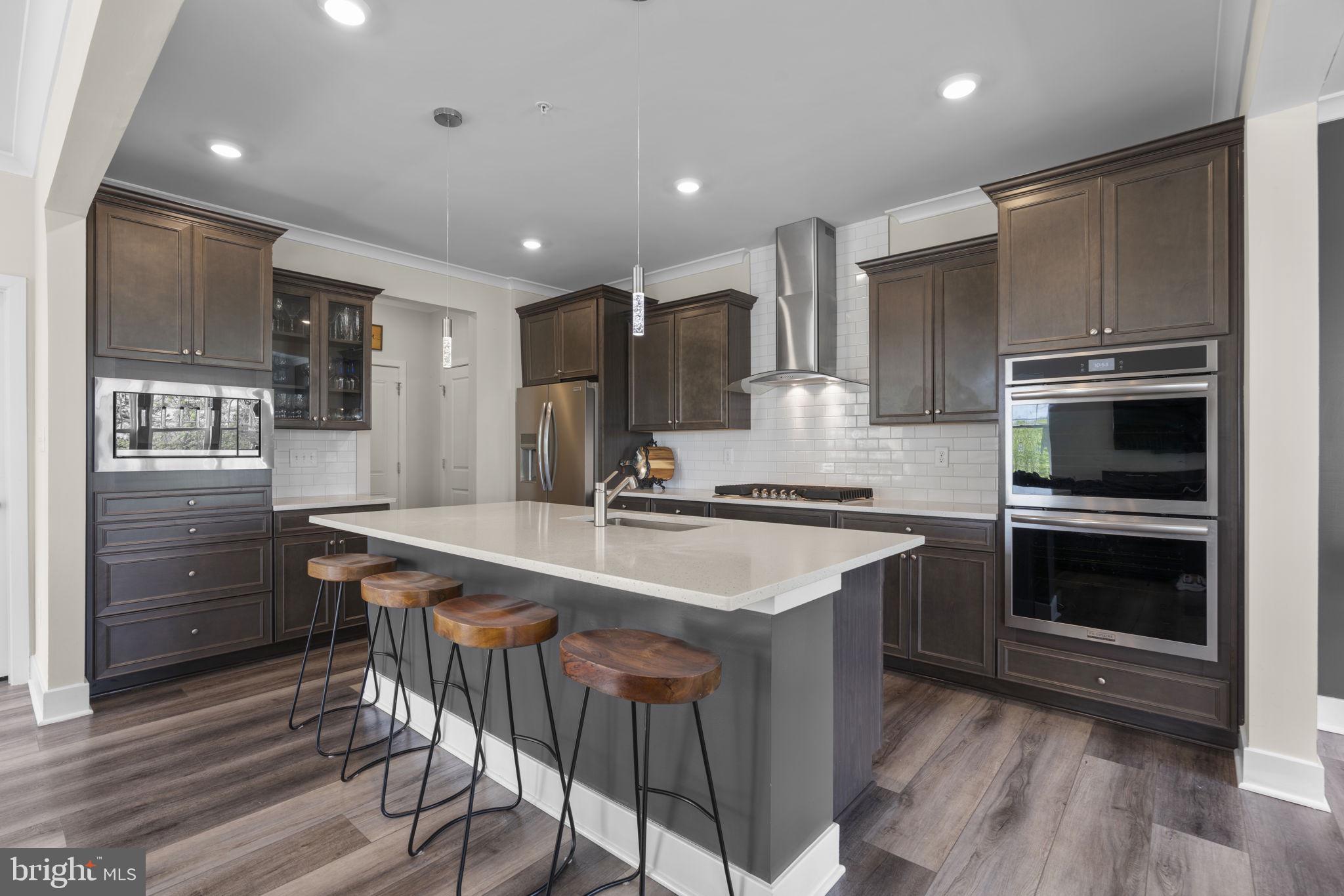 1907 WATERS LANDING DRIVE